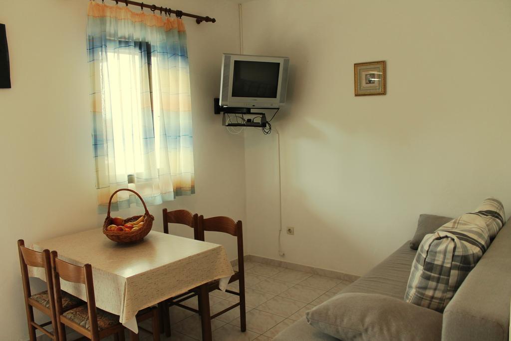 Apartments Lancek Ivan Dolac Ngoại thất bức ảnh